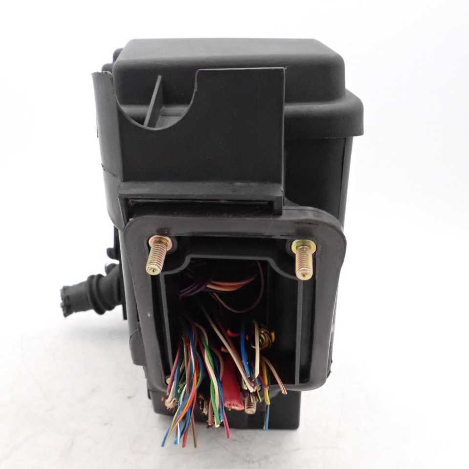 R171 1UPJ-27996743]ベンツ メルセデス-ベンツSLK R171(171456)ヒューズボックス3(エンジン SLK350 光の森 菊陽町 車検メンテナンスリセット SLK メルセデス・ベンツ ヒューズボックスからシガーソケット電源取り（メルセデス・ベンツ SLK・R171）by 定番カムシャフトマグネットからの ＳＬＫ（R171） | SLK・R171