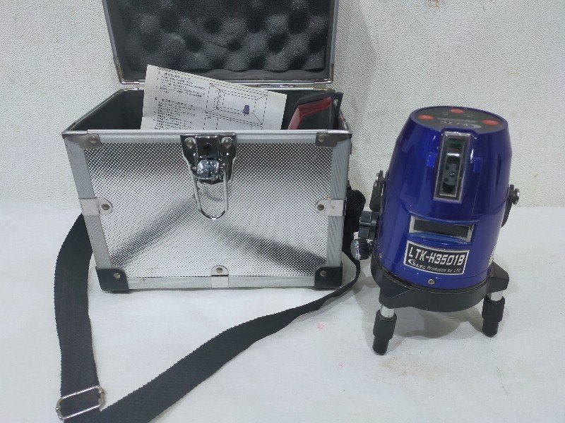  使用品 LTC テクノ販売 レーザー墨出し器 LTK-H3501B ケース付 送料３割負担(光学測定器)｜売買されたオークション情報、yahooの商品情報をアーカイブ公開 - オークファン 光学測定器