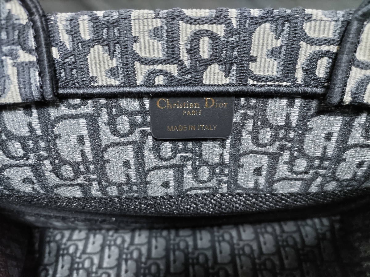 Christian Dior 保証書付属 DIOR BOOK TOTE ミディアムバッグ 