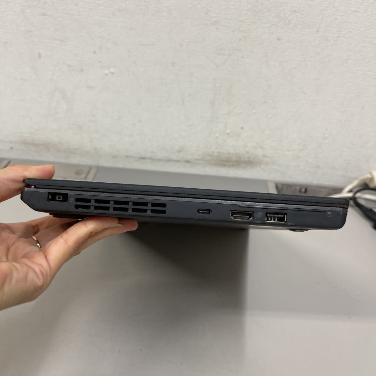 G73 Lenovo ThinkPad X270 Core i3 6006U 8GB Lenovo X270 - (QWERTY English) GB