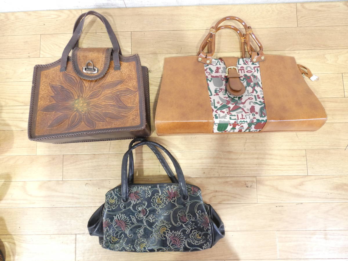 ▲カービングレザー 色々 22点まとめて ハンドバッグ/ポーチ/ポシェット/ベルト/財布など レザーベルト ※中古品 ＠140 - | 期間限定 HIGH CAMP REN《ポーチ》柔らかい革の質感とシンプルなデザインのレザー