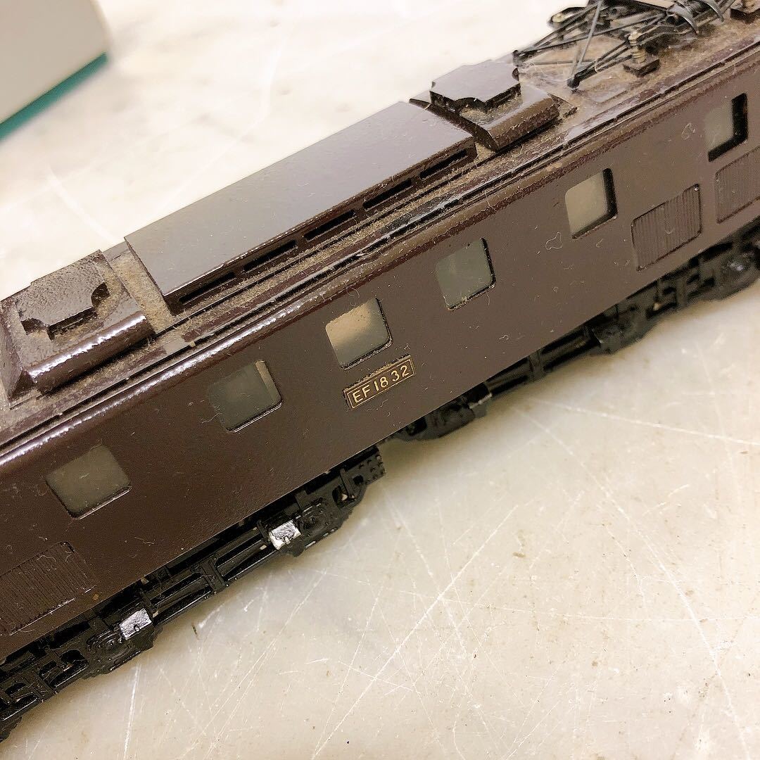 HOゲージ 鉄道模型 電気機関車 EF18 ひかり 模型 EF18 電気機関車