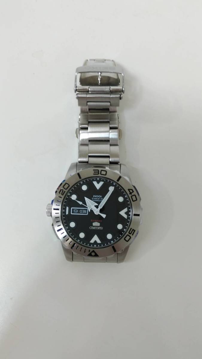 送料無料】セイコー SEIKO 5スポーツ 24Jewels オートマティック 4R36 