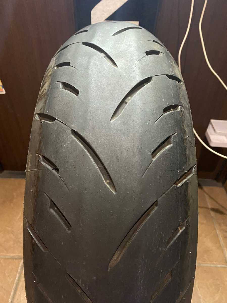 セール，人気SALE MCタイヤ 2019年製造 DUNLOP SPORTMAX GPR-300 180/55ZR17 ダンロップ スポーツマックス 180 55 17 2619 M1885(オンロード)｜売買されたオークション情報、yahooの商品情報をアーカイブ公開 - オークファン オンロード