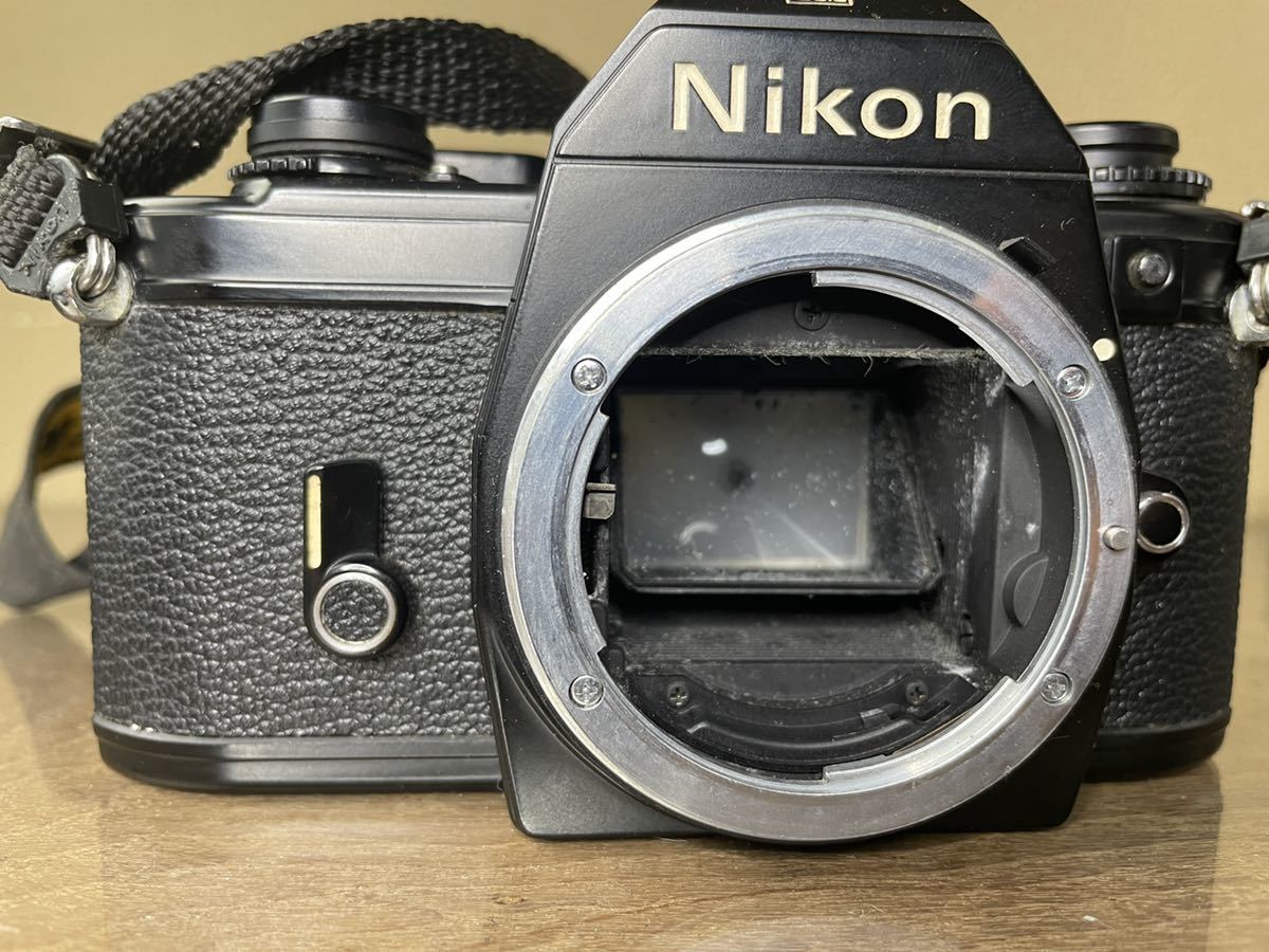 Nikon EM フィルム一眼レフカメラ 本体 50mmレンズ付 Amazon | nikon