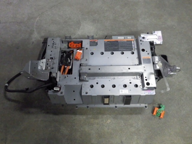 ■大型配送■　日産　HV37　スカイライン　ハイブリッドバッテリー　295B04GA0B　220531068