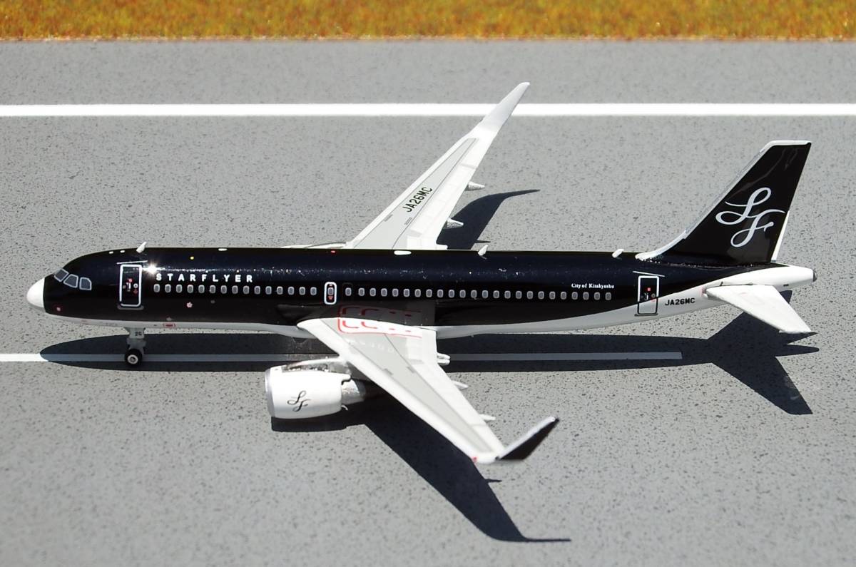 JA26MC | Airbus スターフライヤー Starflyer A320-200 - 進撃の巨人