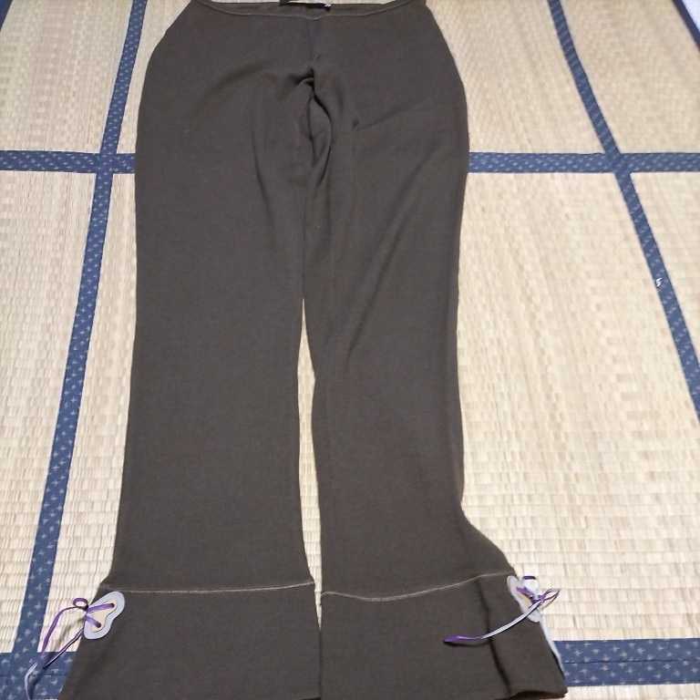 超激得，低価 miumiu ミュウミュウ 茶色 ウールアクリル 裾蝶々 パンツ 42 M(Mサイズ)｜売買されたオークション情報、yahooの商品情報をアーカイブ公開 - オークファン Mサイズ