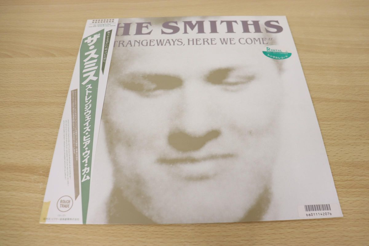 ☆レア 美品 ザ・スミス ストレンジウェイズ・ヒア・ウイ・カム 国内盤