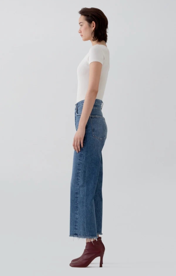 LAデニムブランド ★ エーゴールドイー AGOLDE REN ハイライズ ワイドレッグ デニムパンツ 24 / 美シルエット デニムパンツ AGOLDE デニム 「AGOLDE&frasl;エーゴールドイー」EMMI INTUITION 注目のLAデニムブランド。それが〈エー・ゴールド
