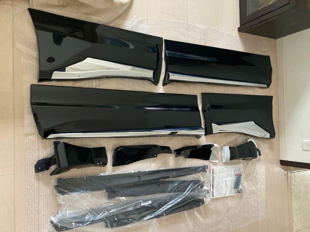新品 未使用 美品 ハリアー 80 系 モデリスタ サイド パネル スカート 