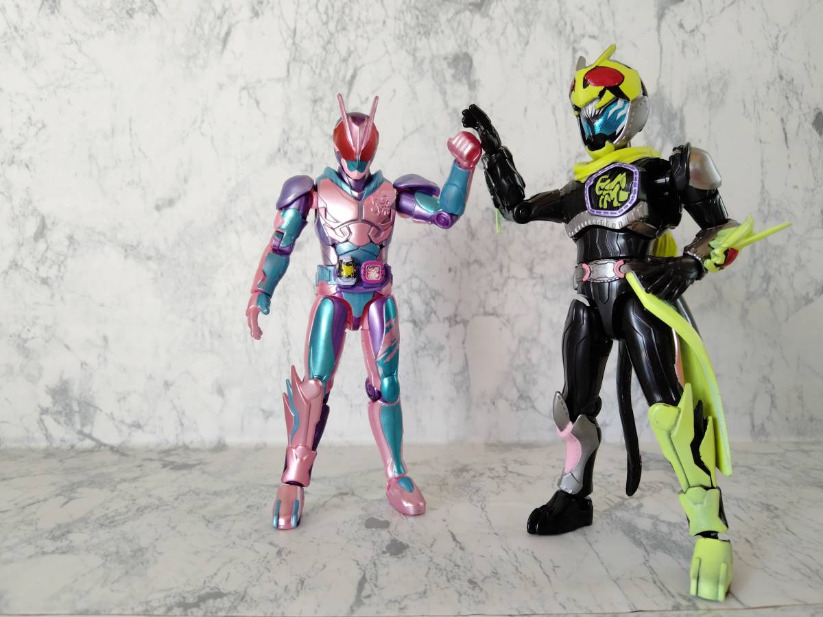 仮面ライダーリバイス 装動 by7 装動リバイスにネオバッタ登場! by 