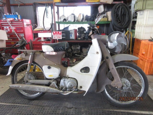 ホンダ スーパーカブ 稀少！旧OHVスーパーカブC100（C100-G086）純正キャリアASSY☆ボルト スーパーカブC100&frasl;C102 | C100 1965年式 実働車 4ミニ.net HONDA 投稿詳細｜MOTOCLE 御礼☆ ６５年前の Ｃ100 ＯＨＶ ウェビック