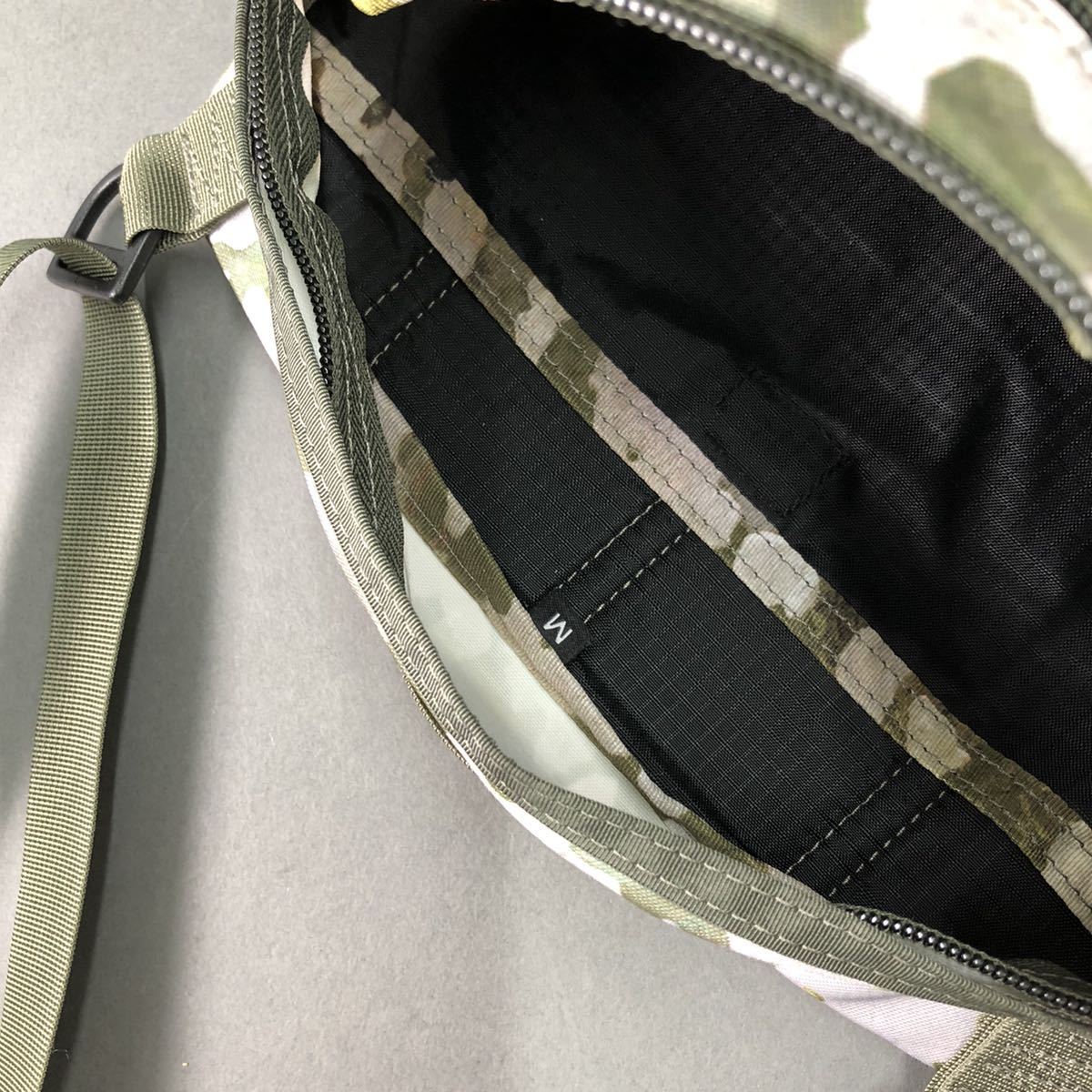 Gh10 GREGORY グレゴリー ショルダーバッグ ボディバッグ 斜め掛け 