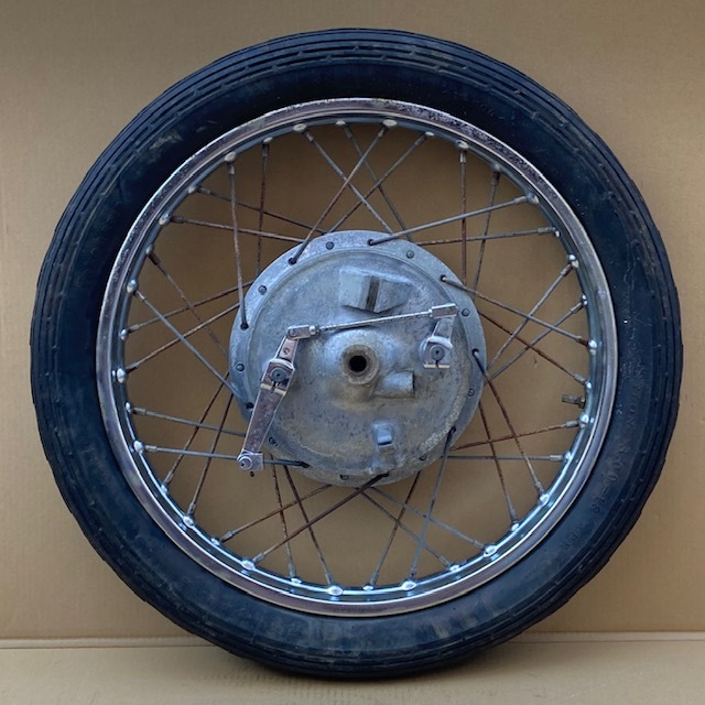 【本物保証】 旧車 DS6 フロントホイール一式 当時物 検索用 RD250 DX250(フロント)｜売買されたオークション情報、yahooの商品情報をアーカイブ公開 - オークファン ヤマハ用