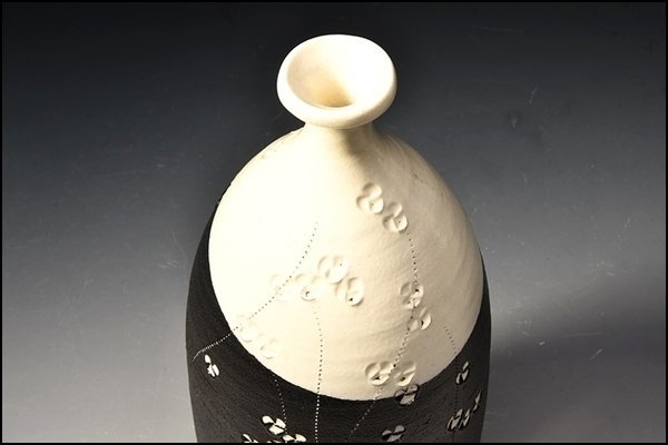 U08292 近藤豊 粉花 瓶 花瓶 花器 共箱 父 近藤悠三 師 人間国宝 富本