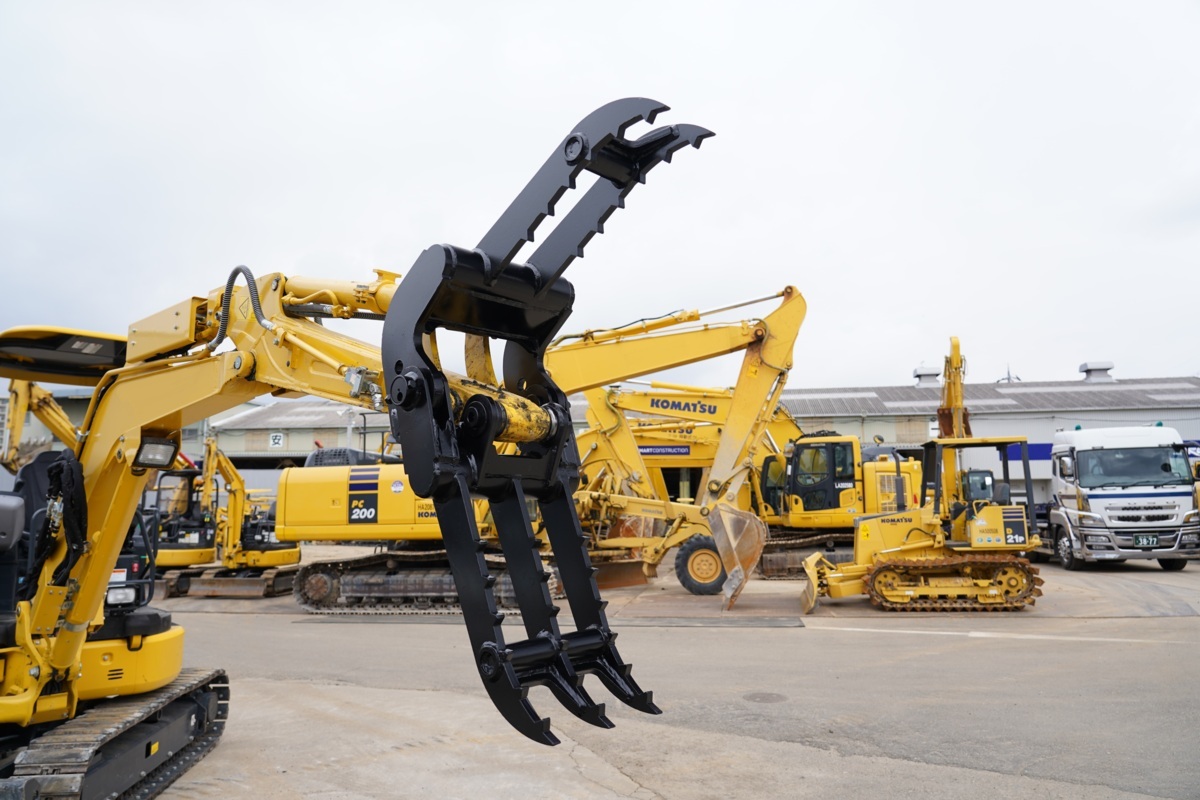 【限定SALE，低価】 フォーククロー クボタ KUBOTA U30 U35 RX305 RX306 K035RX406 CAT303CCR 030ESR HITACHI ZX30U EX30 ZX30UR Ф40ピン(建設機械、重機)｜売買されたオークション情報、yahooの商品情報をアーカイブ公開 - オークファン 建設機械、重機