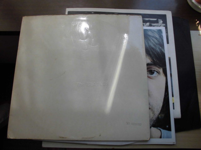 大人気，限定SALE ビートルズ THE BEATLES 英国APPLE MONO PMC7067 68 OPEN TOP(THE BEATLES)｜売買されたオークション情報、yahooの商品情報をアーカイブ公開 - オークファン B