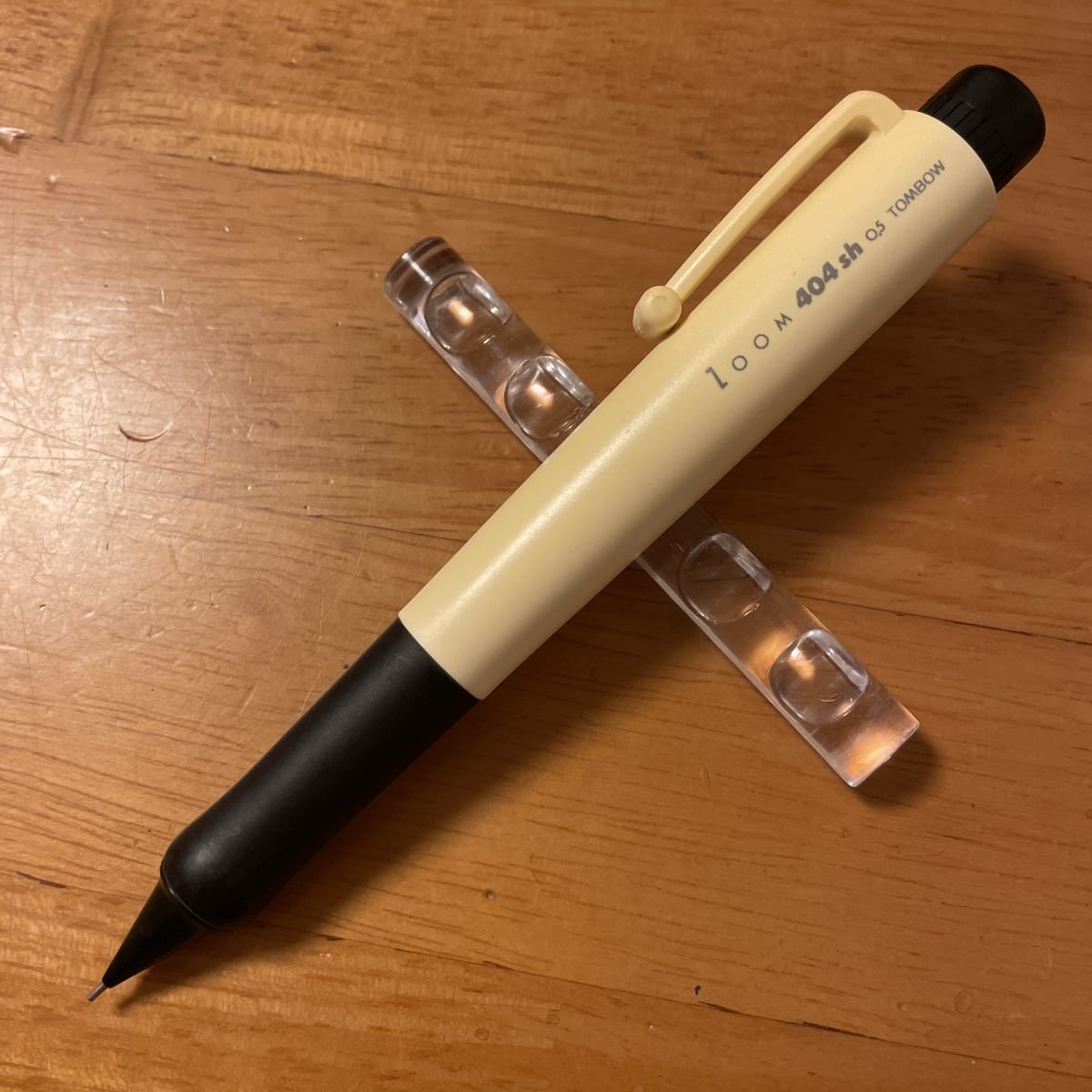 新品 廃盤 TOMBOW トンボ鉛筆 ZOOM ズーム 404sh シャーペン 0.5mm 白 