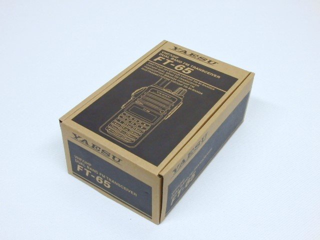 未使用品 ヤエス FT-65 144/430MHz デュアルバンドFMトランシーバー