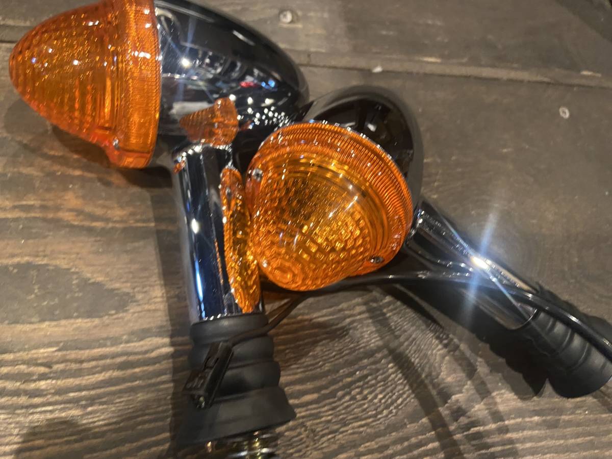 バイク トライアンフ ボンビネル 純正オプションLEDウィンカー 前後4個