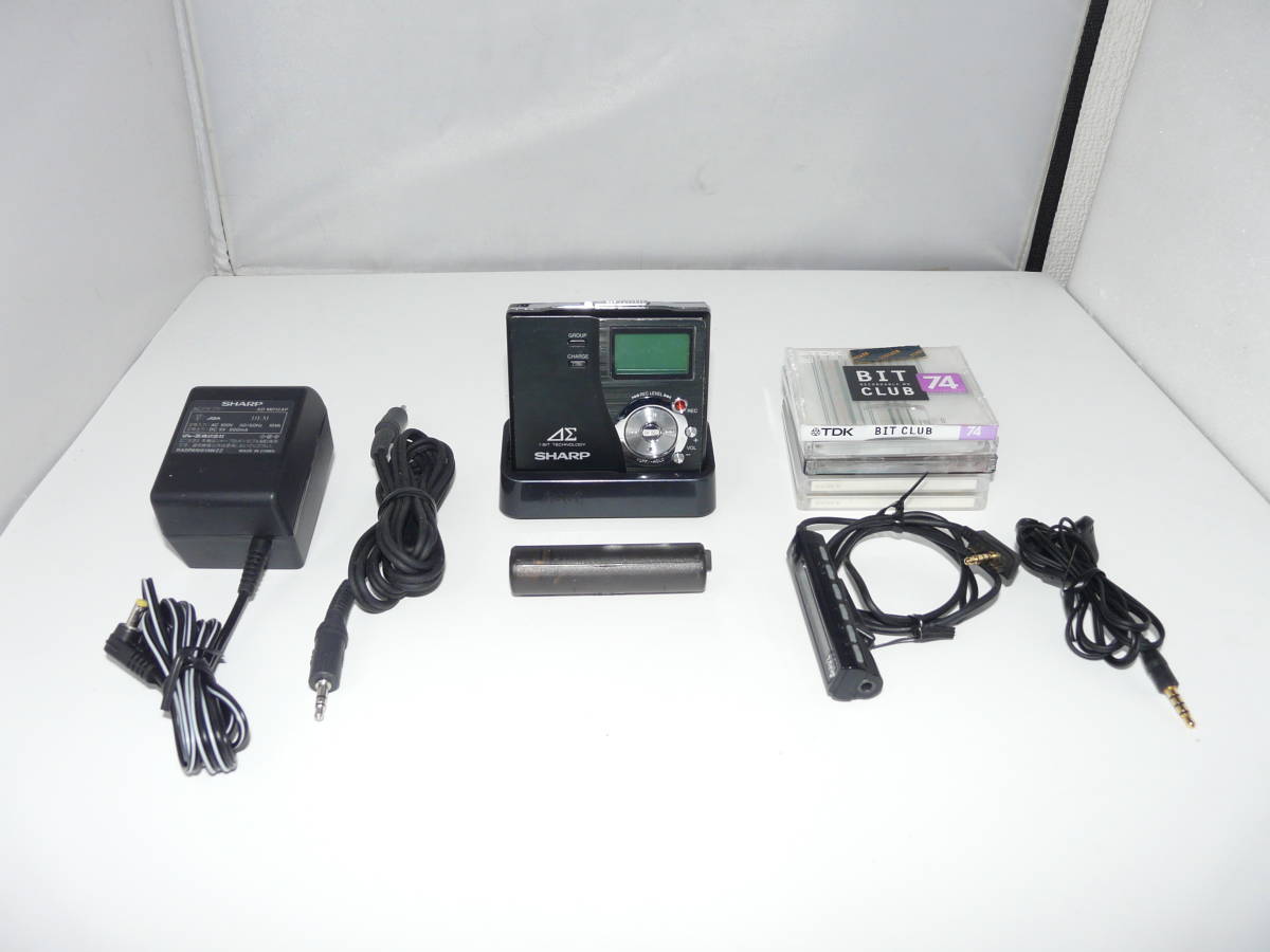 再生確認済　ポータブルMDプレーヤー　レコーダー　シャープ SHARP シャープ 録音再生 1bit MDLP MD-DR77B 動作品 SHARP Auvi MDLP