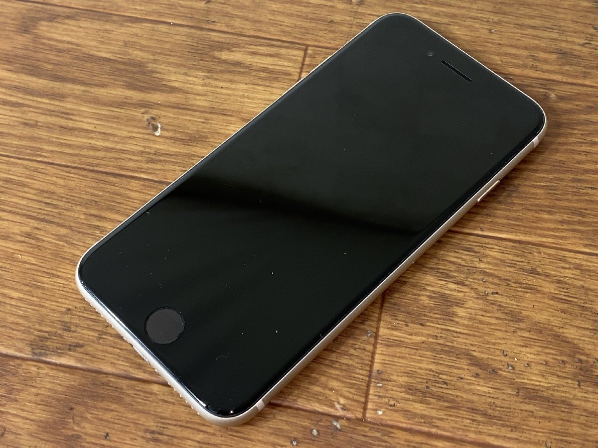 整備済！ iPhoneSE（第三世代） A2782 64GB 本体 スターライト SIM 