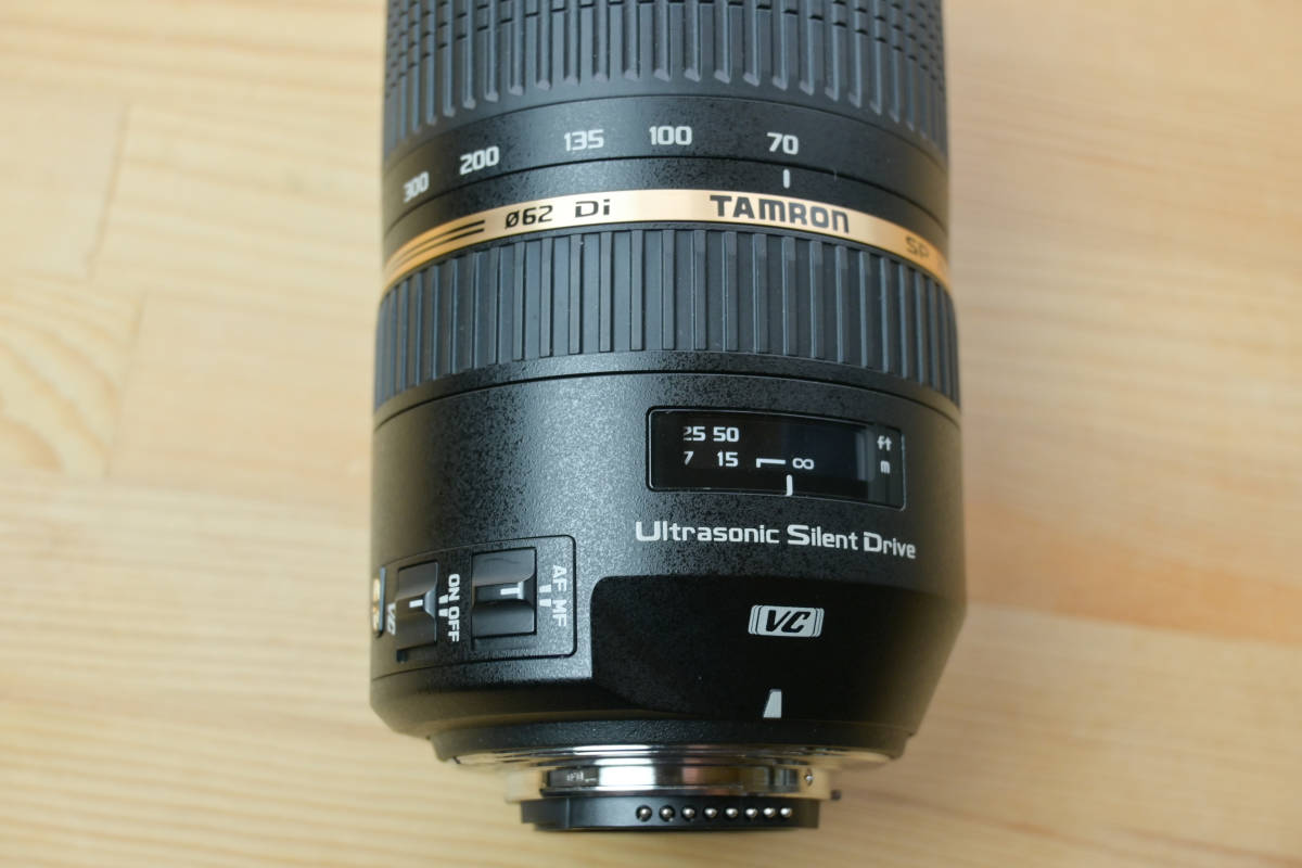 美品 TAMRON タムロン SP 70-300mm F/4-5.6 Di VC USD （A005） ニコン 