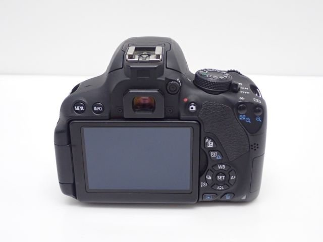 Canon EOS Kiss X7i デジタル一眼レフカメラ ボディ キヤノン 説明書付