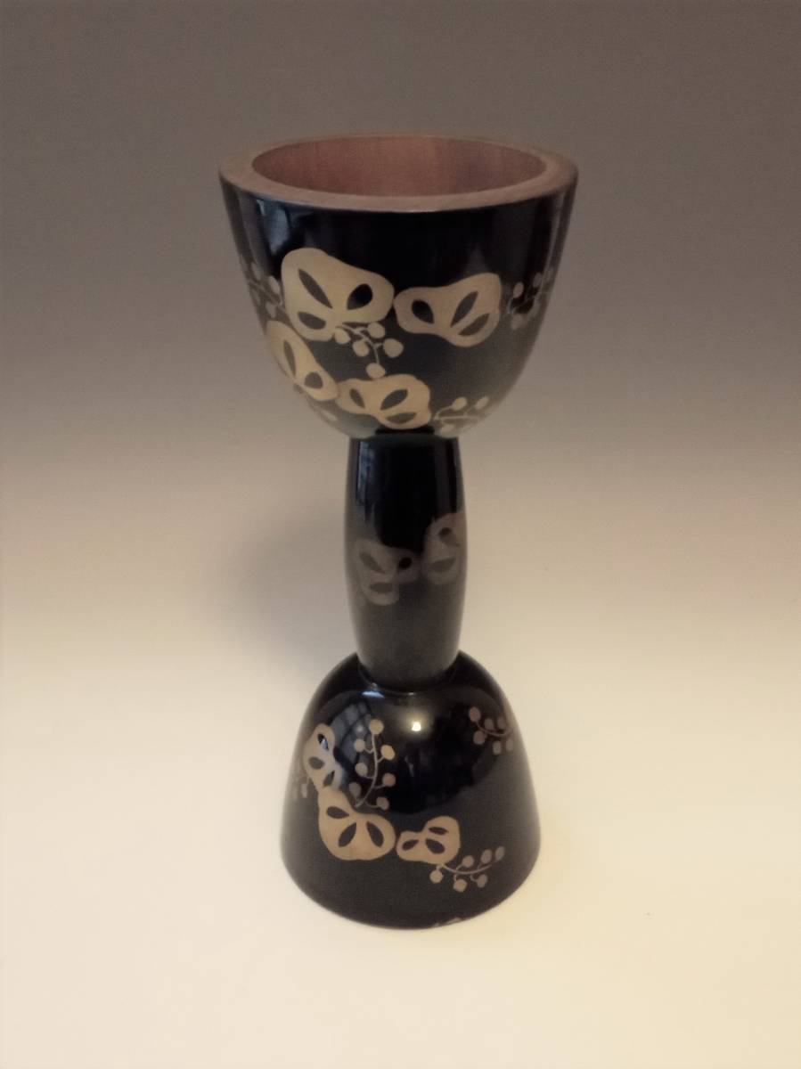 小鼓胴B 幸流小鼓の名家・山崎家から寄贈された鼓胴「錠図蔕梨