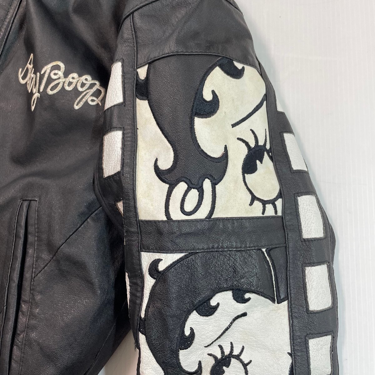 - メルカリ レザージャケットの人気アイテム ベティブープ ベティちゃん Boop コラボ 2026年最新ベティ・ブープ ベティ ベティ専門店 の BOOP BETTY ハウス BettyBoop 店舗から探す,5号店,ジャケット
