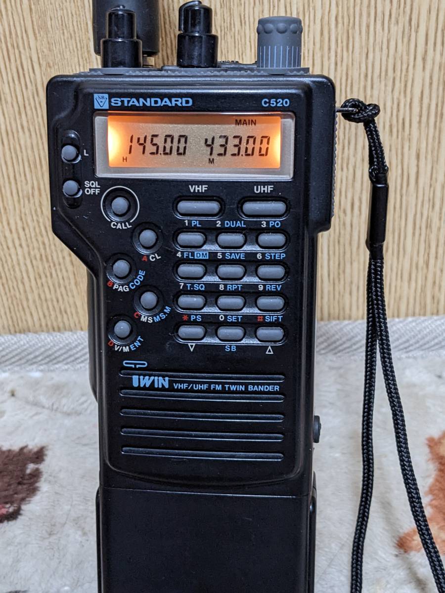 BANDER TWIN STANDARD C520 FM 144⁄430MHz スタンダード C5200 C5600