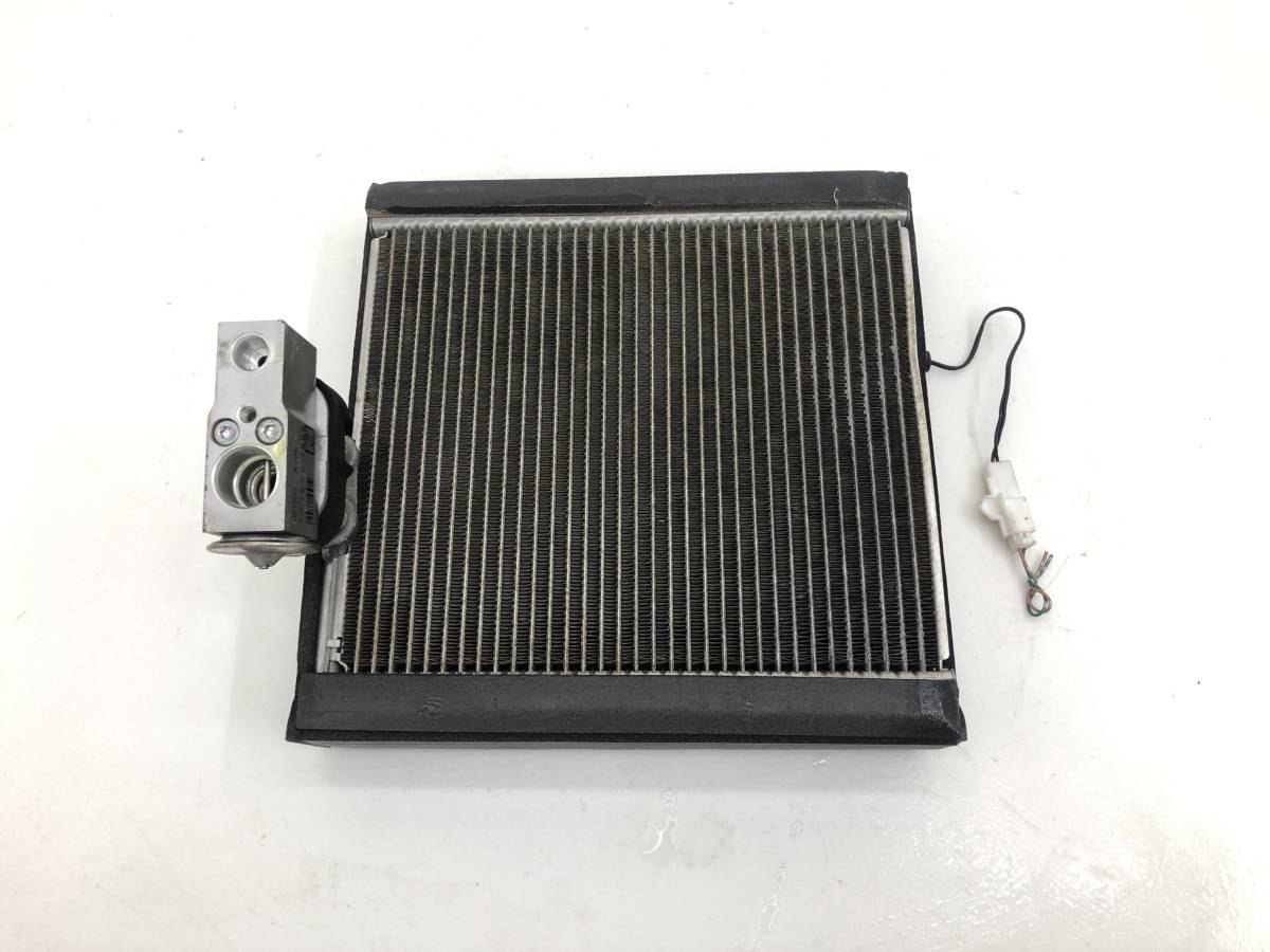人気SALE，セール _b112099 ダイハツ ムーヴ ムーブ カスタムRS L175S エバポレーター エキパン エアコン クーラー 447500-3000 L185S(その他)｜売買されたオークション情報、yahooの商品情報をアーカイブ公開 - オークフ ダイハツ用
