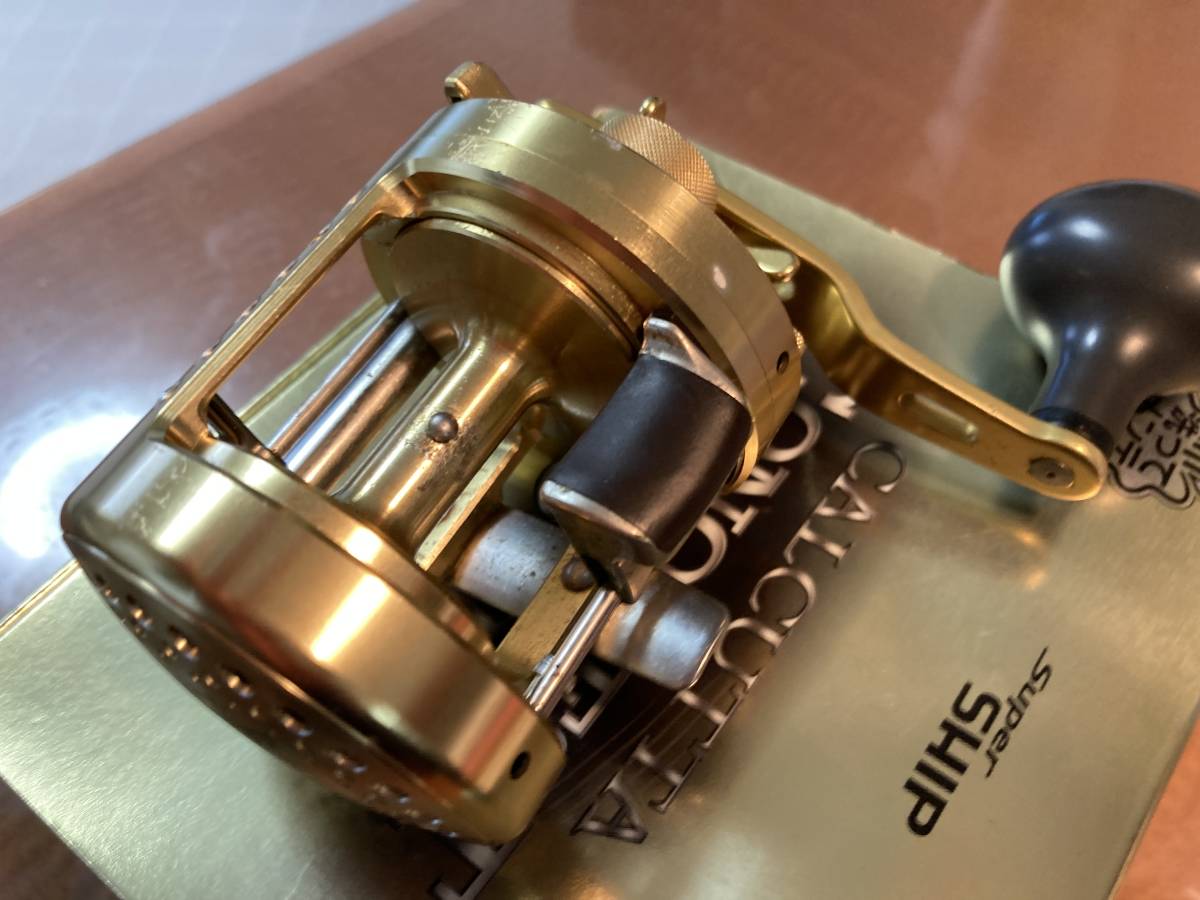 シマノ　カルカツタ　コンクエスト1000F_3