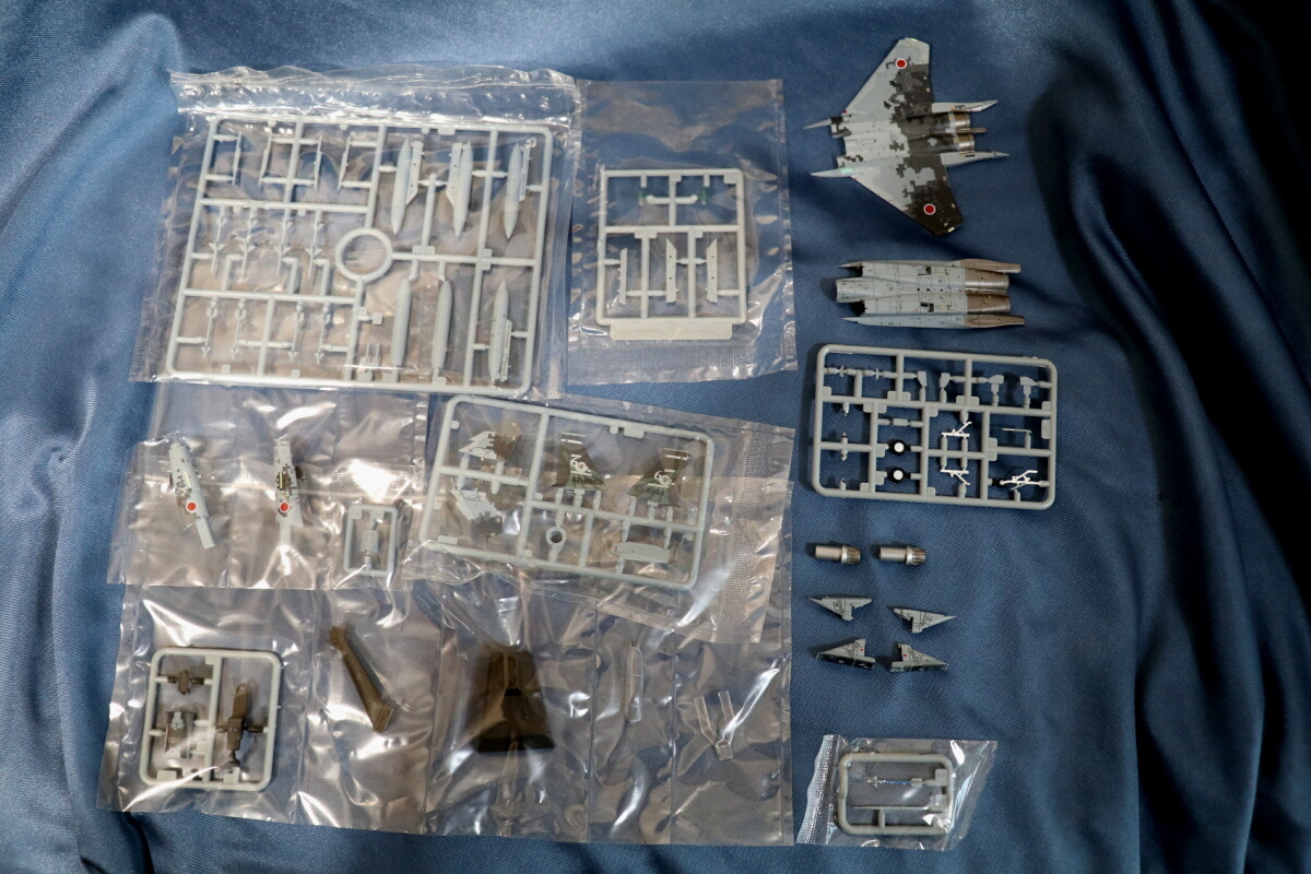 1/144 技MIX F-15J 第303飛行隊 小松基地 デジタル迷彩 2014 空自創設