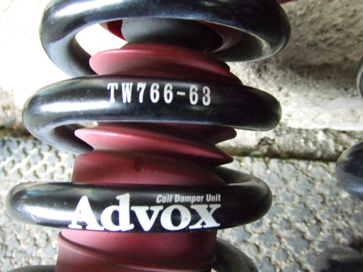 トヨタ クラウン トムス アドボックス ADVOX ネジ式 車高調 F/R トヨタ クラウン トムス アドボックス ADVOX ネジ式 車高調 F/R