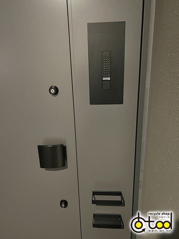 玄関ドア YKK ykkap | YKKap 玄関ドアの通販 リフォーム 勝手口 AP 2HD 0 ドア W796×H1840ｍｍ 框ドアタイプ 半外付型 握り玉[ランマ
