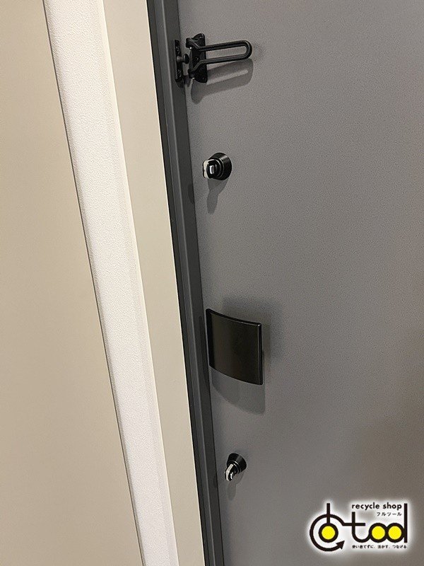玄関ドア YKK ykkap | YKKap 玄関ドアの通販 リフォーム 勝手口 AP 2HD 0 ドア W796×H1840ｍｍ 框ドアタイプ 半外付型 握り玉[ランマ