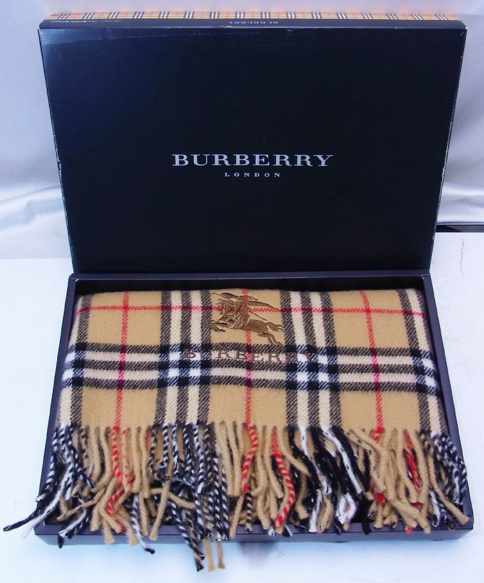 BURBERRY バーバリー ひざ掛け/ブランケット 大判ストール 65&times;120cm ウール100％ノバチェック 箱つき U1008891(その他)｜売買されたオークション情報、yahooの商品情報をアーカイブ公開 - オーク その他