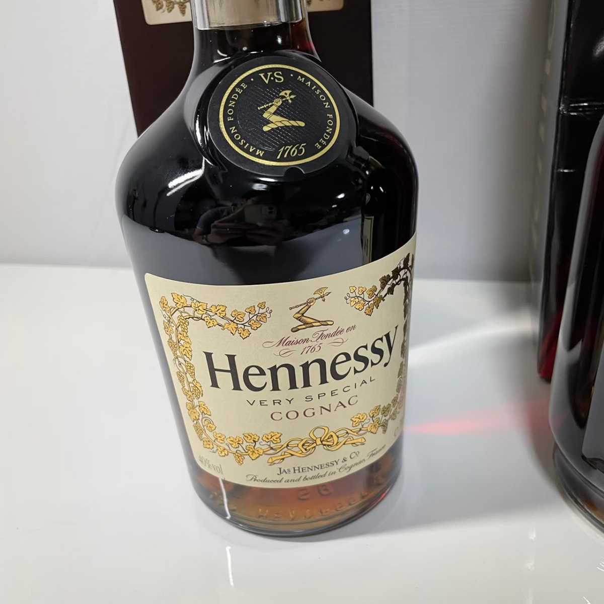 飲料・酒 1665 コニャック ブランデー フランス ロングネック 700ml 40度