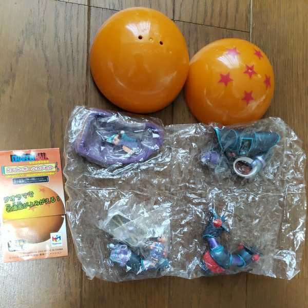 新品，内袋未開封】ドラカプ 孫悟空&巨大ロボ ウーロン変化 ボーナス