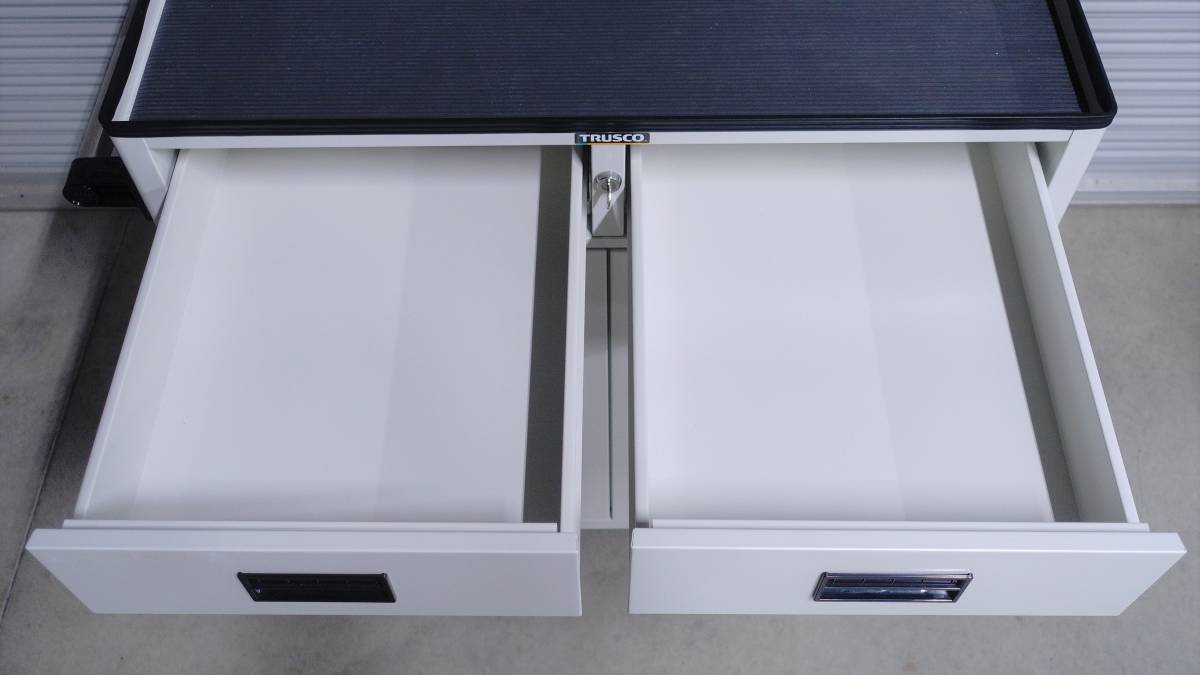 展示品＆ラスト1点 日本製 7.7万円 トラスコ ツールワゴン 引出＆扉付