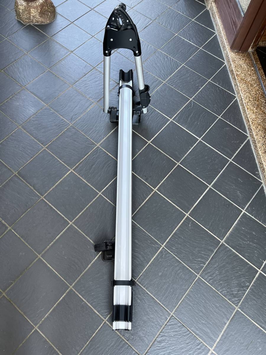THULE TOUR　スーリー サイクルキャリア THULE | スーリー 送料無料g19424 車載用サイクルキャリア 自動車アクセサリー