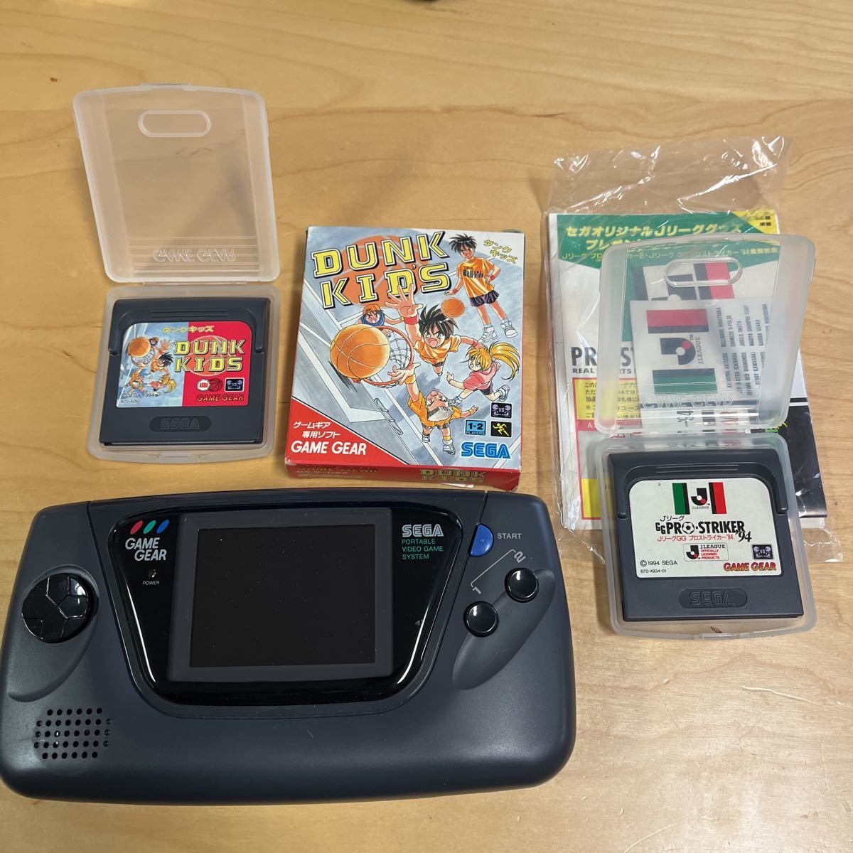 【数量限定，新作登場】 ゲームギア GAME GEAR ソフト2個付き(ゲームギア)｜売買されたオークション情報、yahooの商品情報をアーカイブ公開 - オークファン ゲームギア