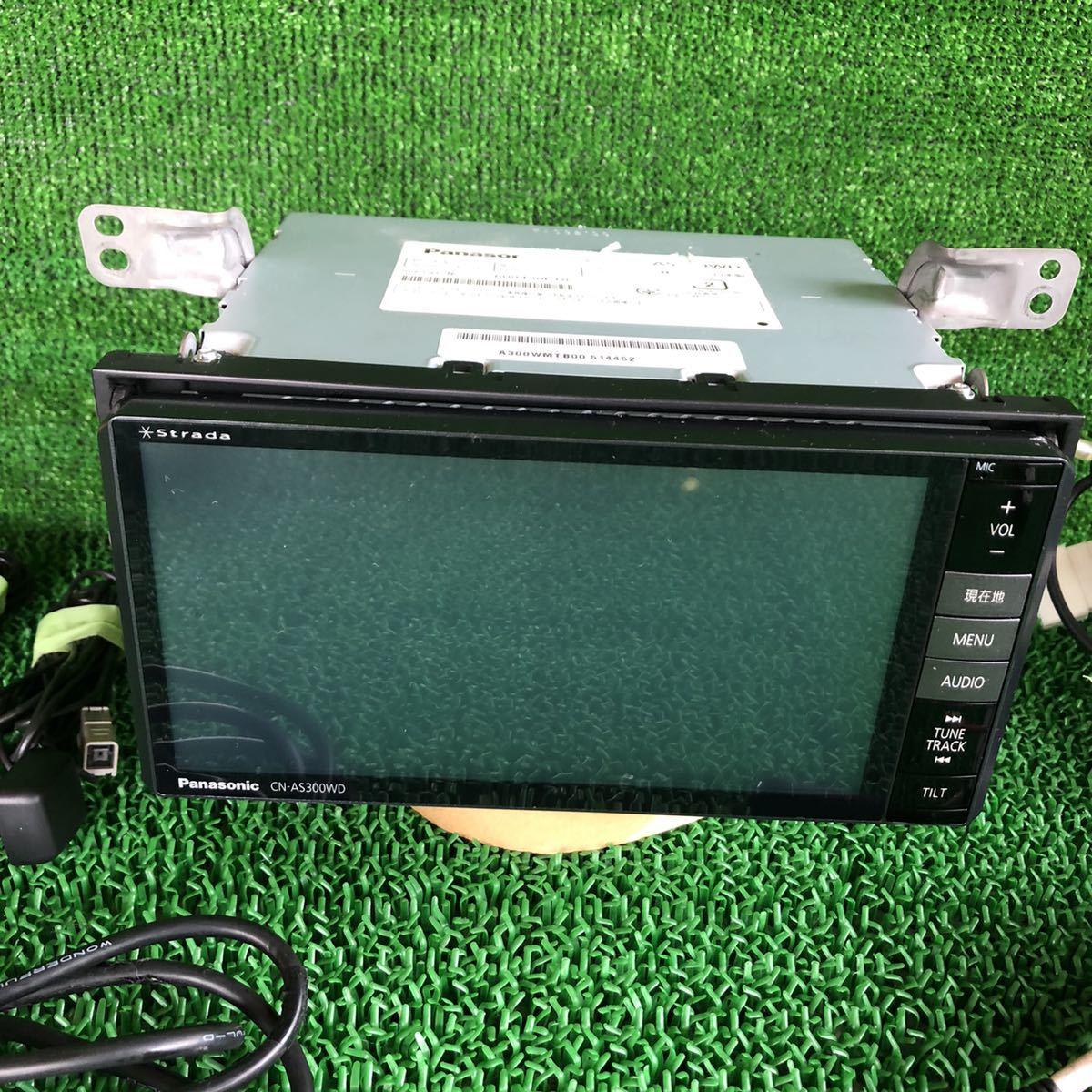 パナソニックストラーダ CN-AS300WD メモリーナビ HDMI / VTR / IPOD