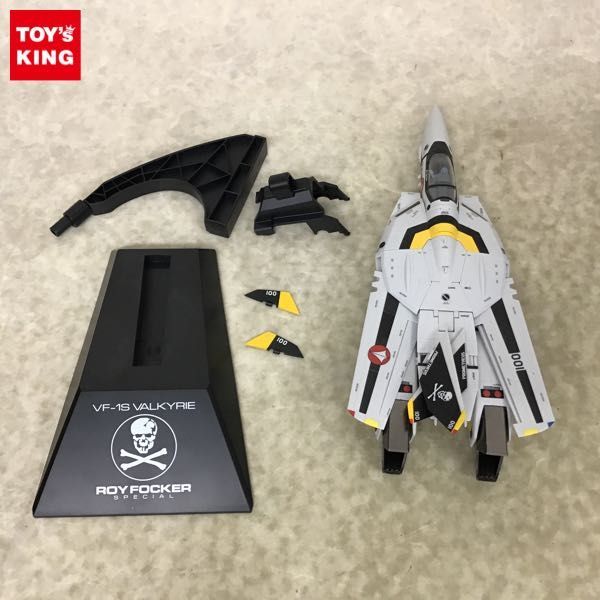  1円〜 ジャンク 箱無 BANDAI SPIRITS DX 超合金 超時空要塞マクロス VF-1S バルキリー ロイ フォッカースペシャル 初回特典台座(超時空要塞マクロス)｜売買されたオークション情報、yahooの商品情報 超時空要塞マクロス