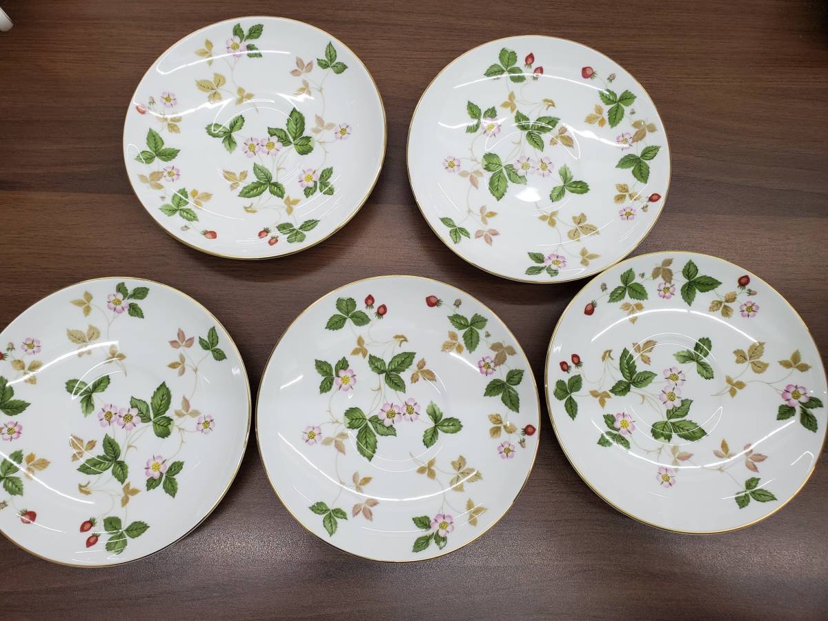☆WEDGWOOD ワイルドストロベリー ティーカップ＆ソーサー 5客セット