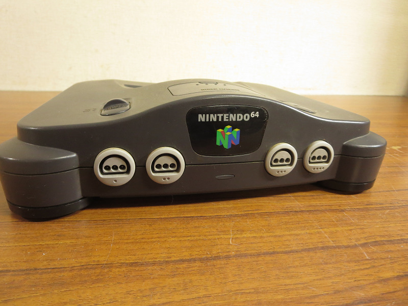 Y10/S】Nintendo64 ニンテンドー64 本体 NUS-001 コントローラー
