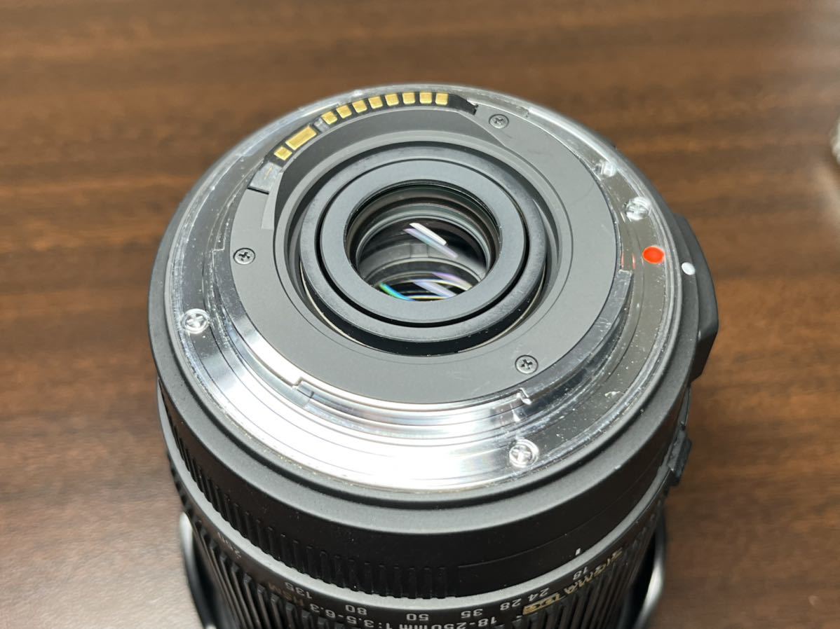 SIGMA 18-250mm F3.5-6.3 DC OS HSM (キヤノン用) DC 18-250mm HSM Autofocus For fit