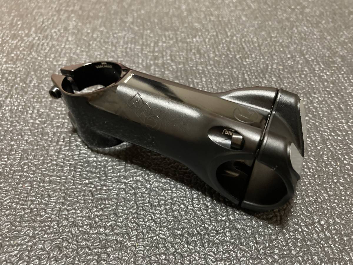 プロ（PRO） Vibe Alloy ステム 1 1⁄4 110mm ⁄ 31.8mm ⁄ -17